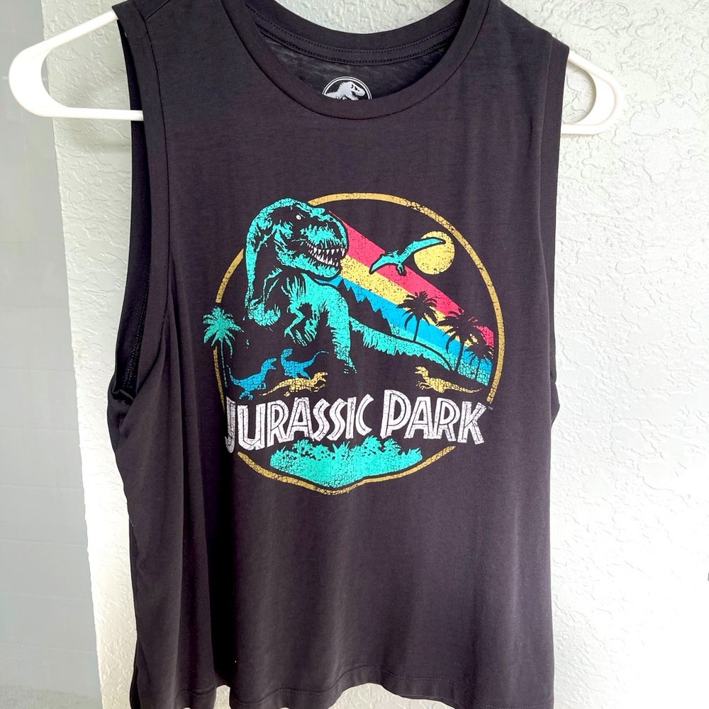 Women’s Graphic Muscle Tee - L